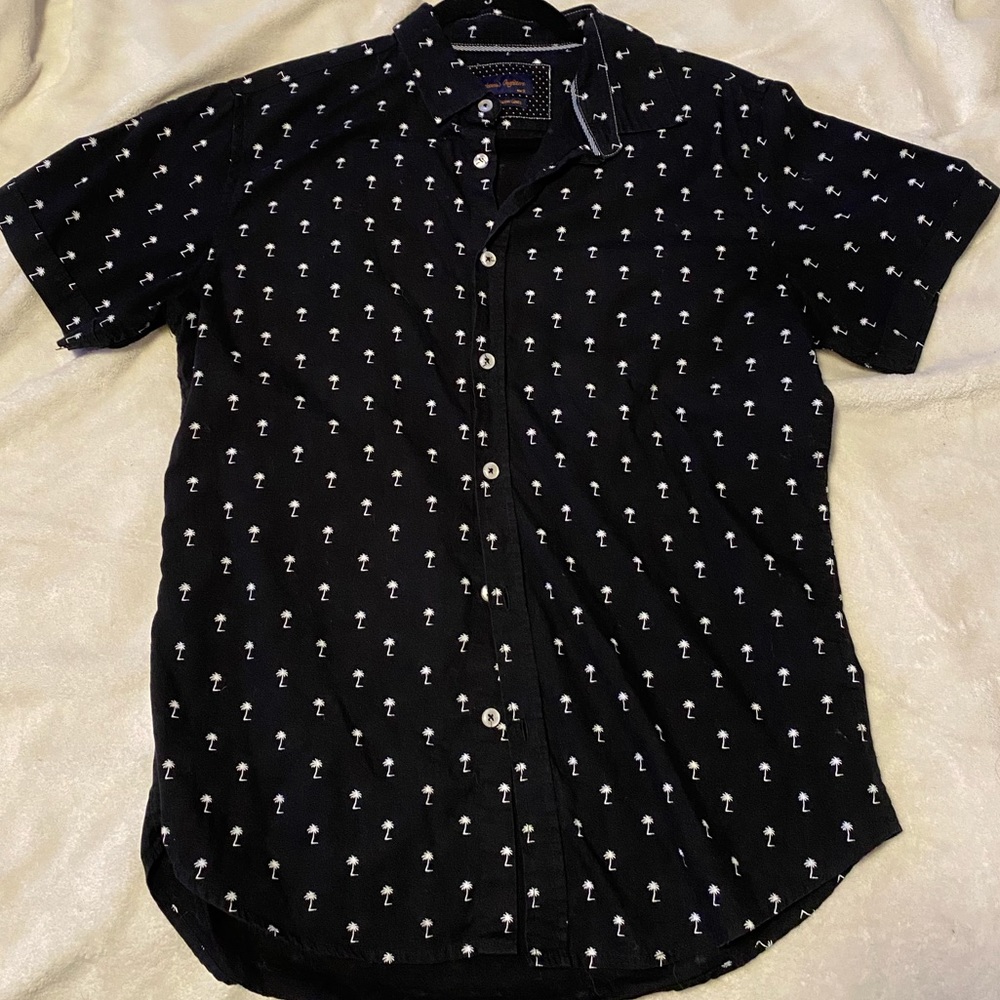 Black button up shirt with palm trees